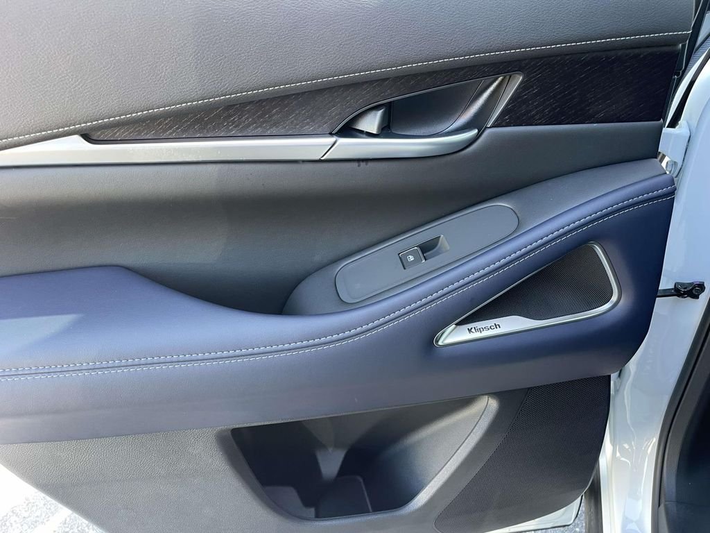 New 2026 RADIANT WHITE INFINITI Sport AWD image 13
