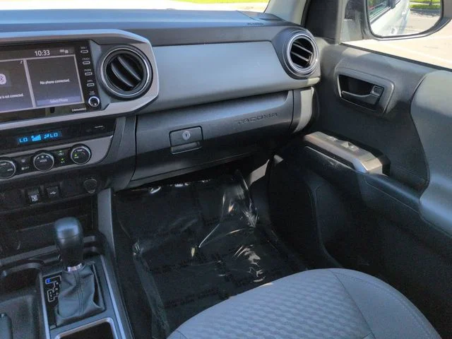 Certified Used 2022 White Toyota SR5 image 17