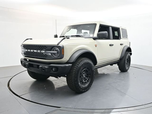 New 2026 Desert Sand Ford Badlands® image 3