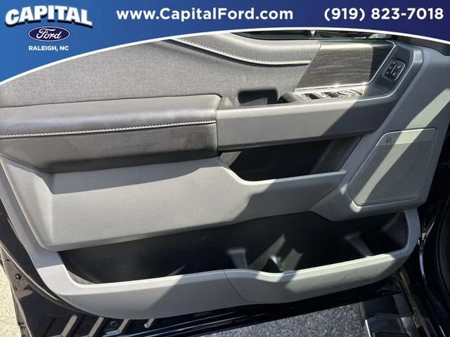 Used 2025 Blue Ford Lariat image 20