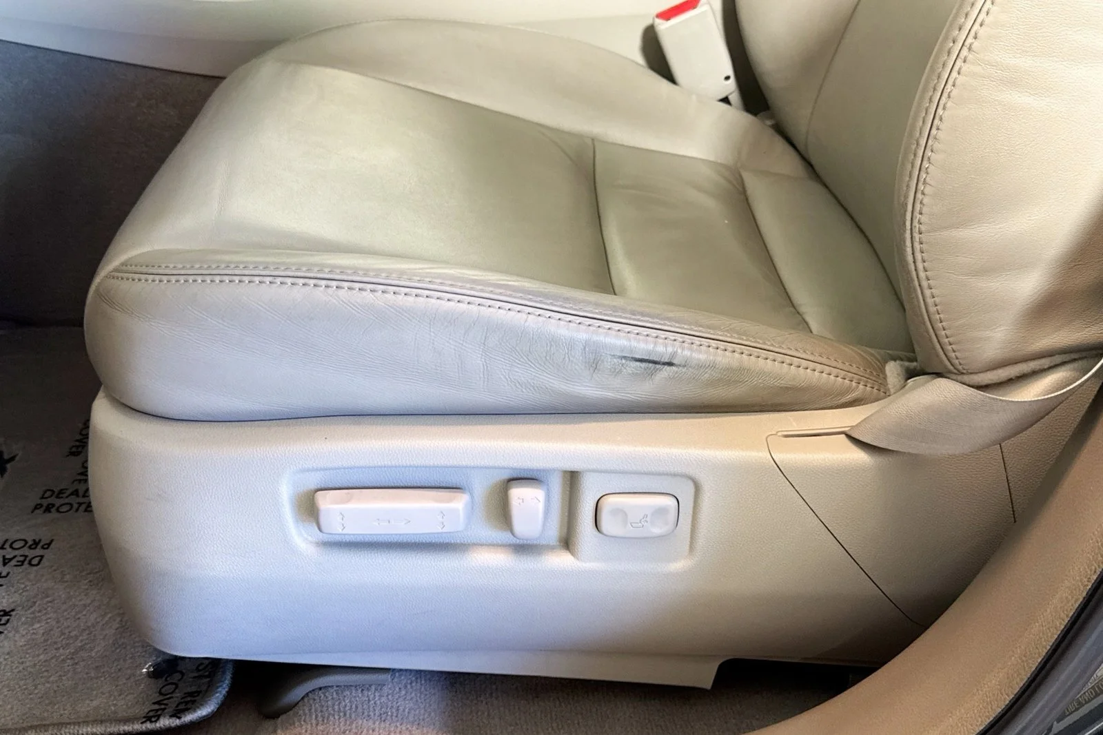 Used 2012 White Acura Tech Pkg image 17