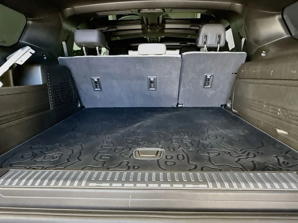 Used 2026 Black GMC 2X image 26