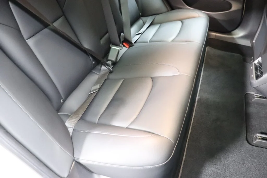 Used 2020 Pearl White Multi-Coat Tesla Long Range image 57