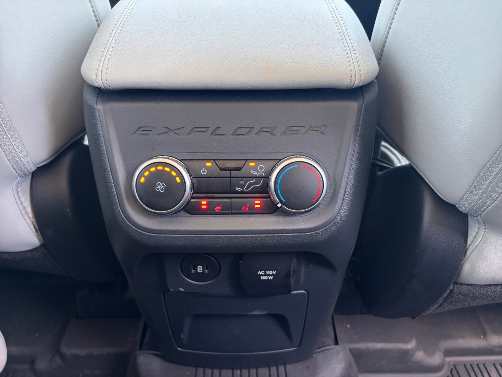 Used 2025 Star White Metallic Tri-Coat Ford Platinum® image 26