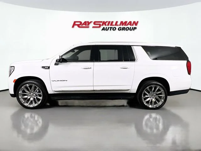 Used 2024 White GMC SLT image 4