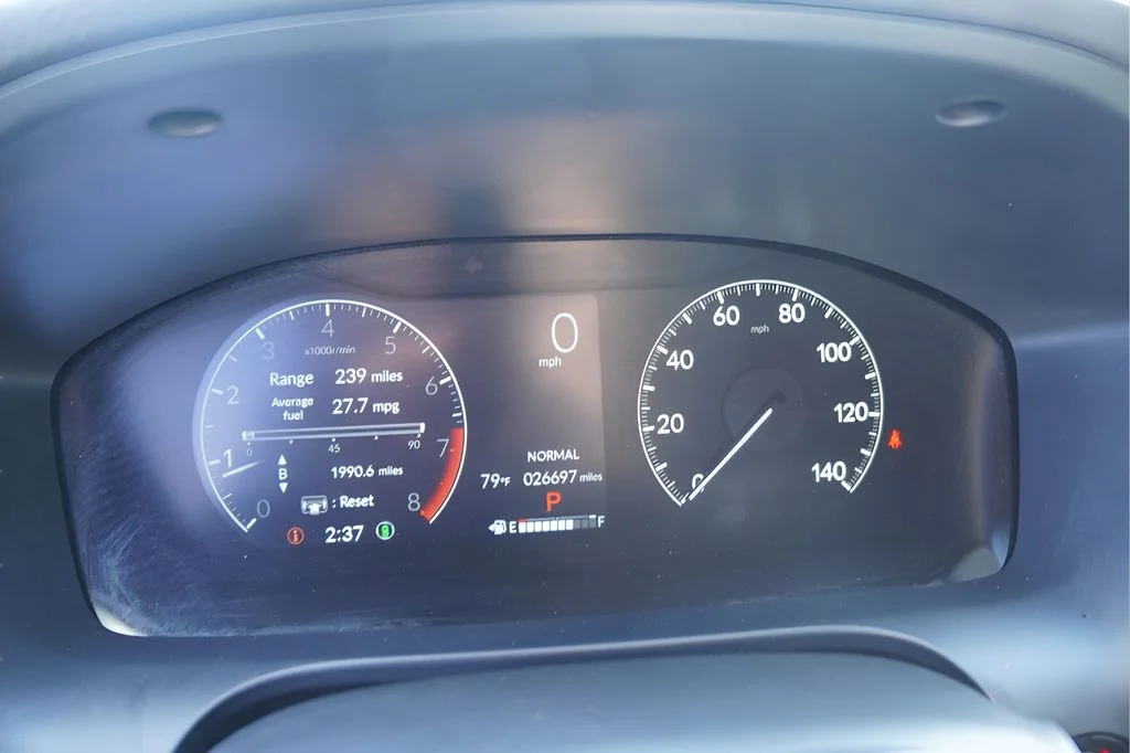 Used 2025 Crystal Black Pearl Honda LX image 19