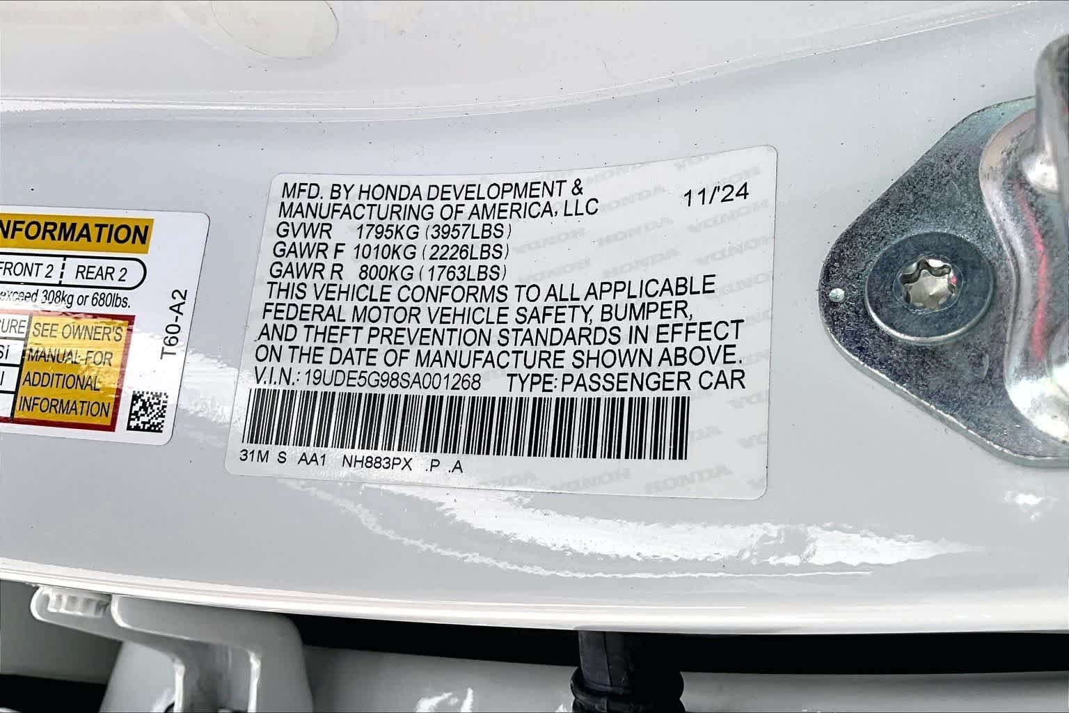 Used 2025 Platinum White Pearl Acura Type S image 36