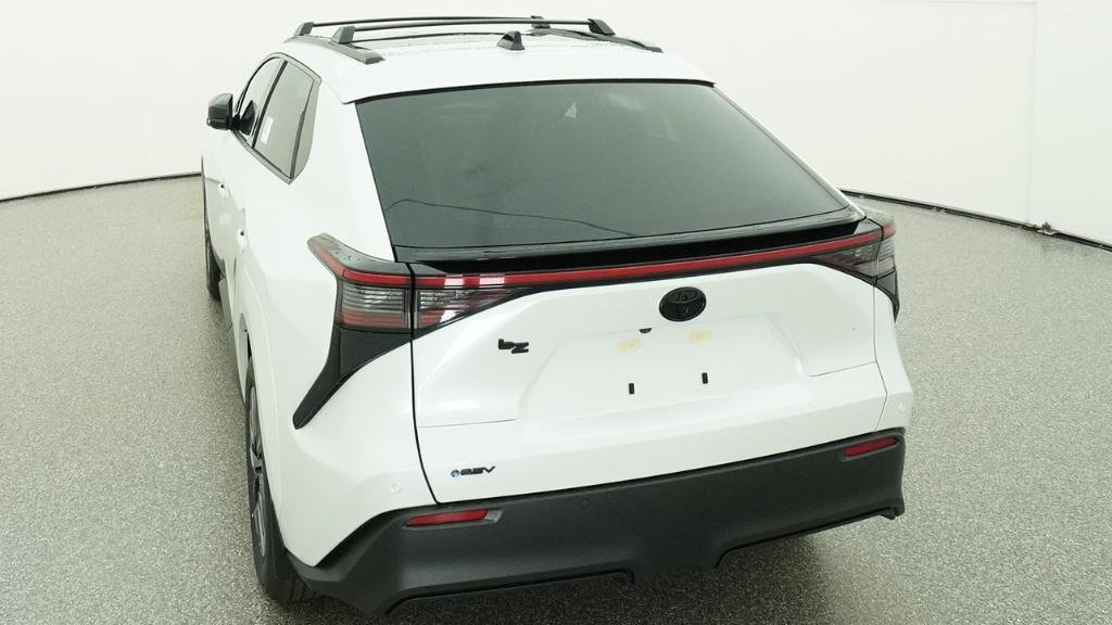 New 2026 Wind Chill Pearl Toyota XLE image 48