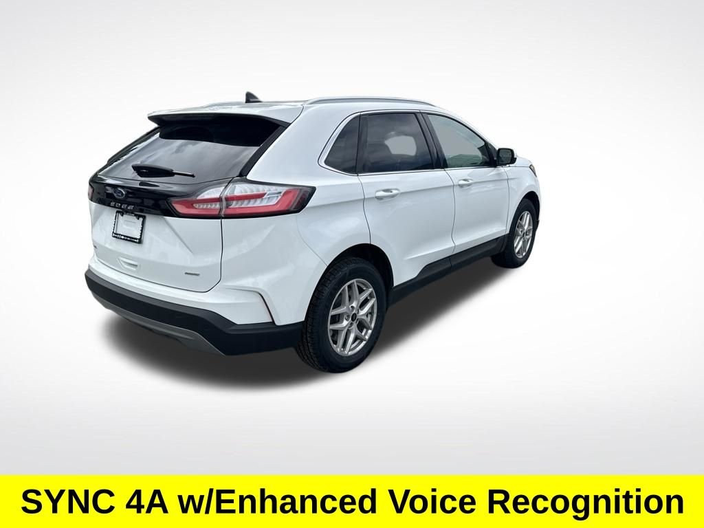 Certified Used 2023 Oxford White Ford SEL image 5