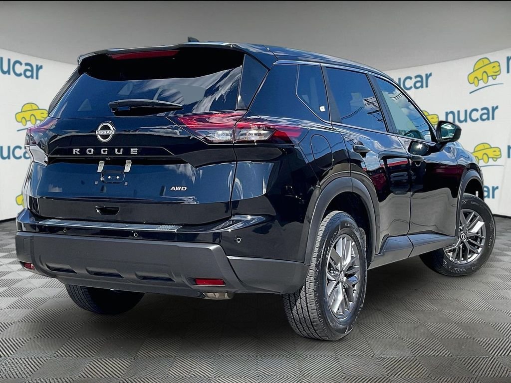 Used 2024 Black Nissan S image 6