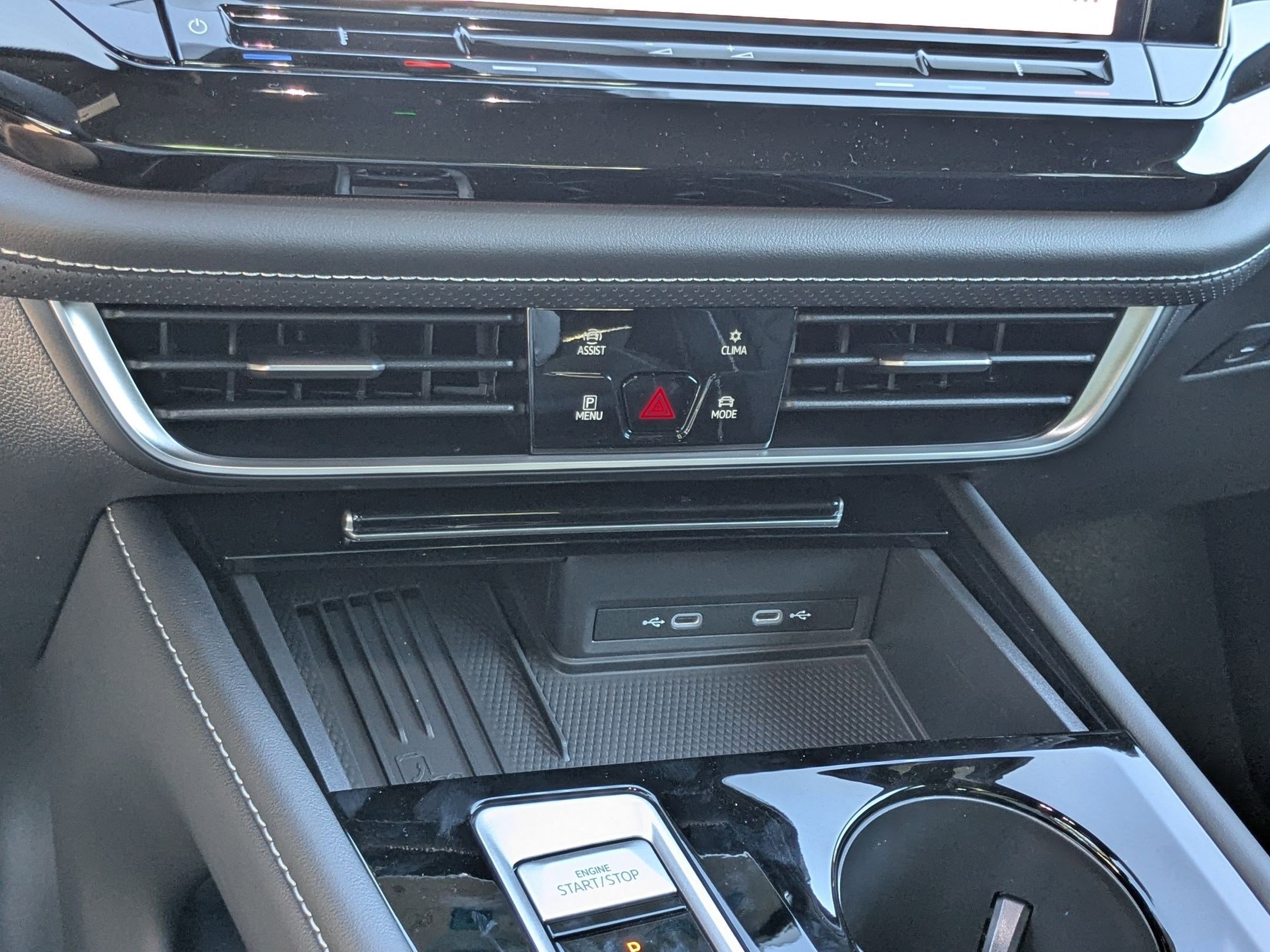 2026 Volkswagen Atlas Cross Sport SEL Premium R-LINE - Photo 15