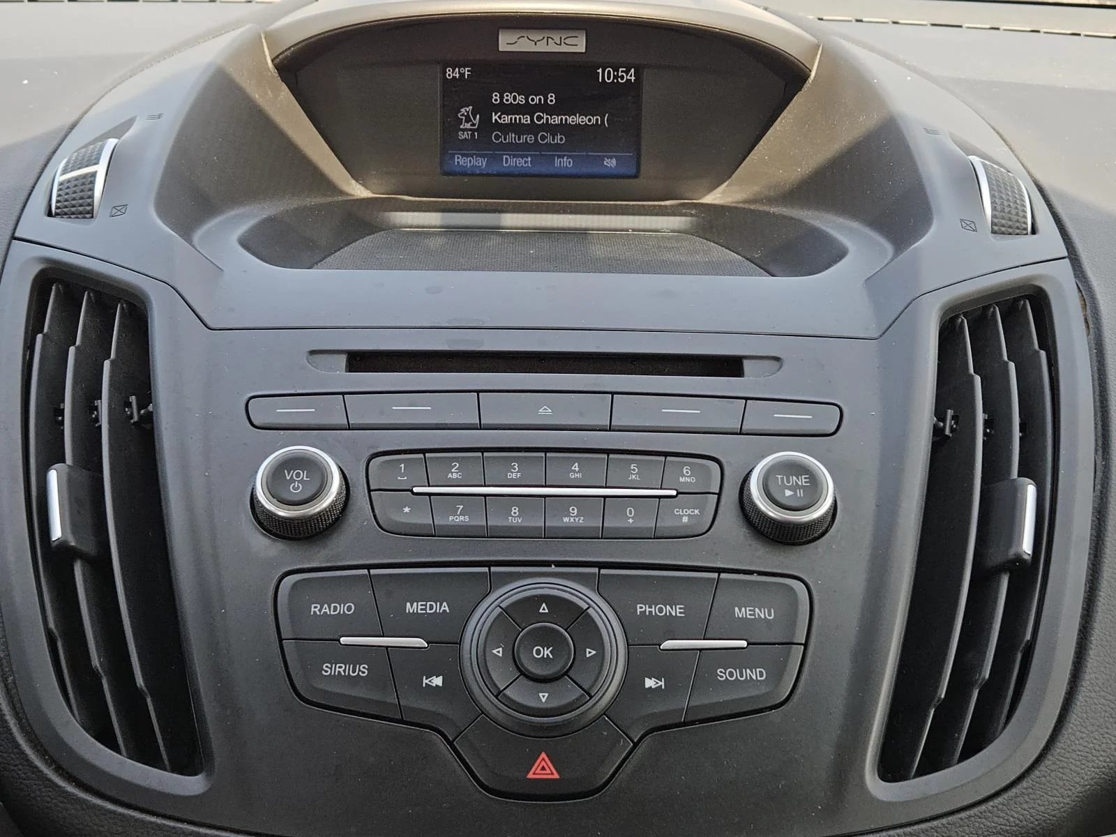 Used 2017 Lightning Blue Metallic Ford SE FWD image 12