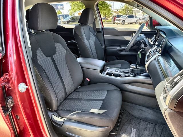 Used 2023 Red Kia LX image 23