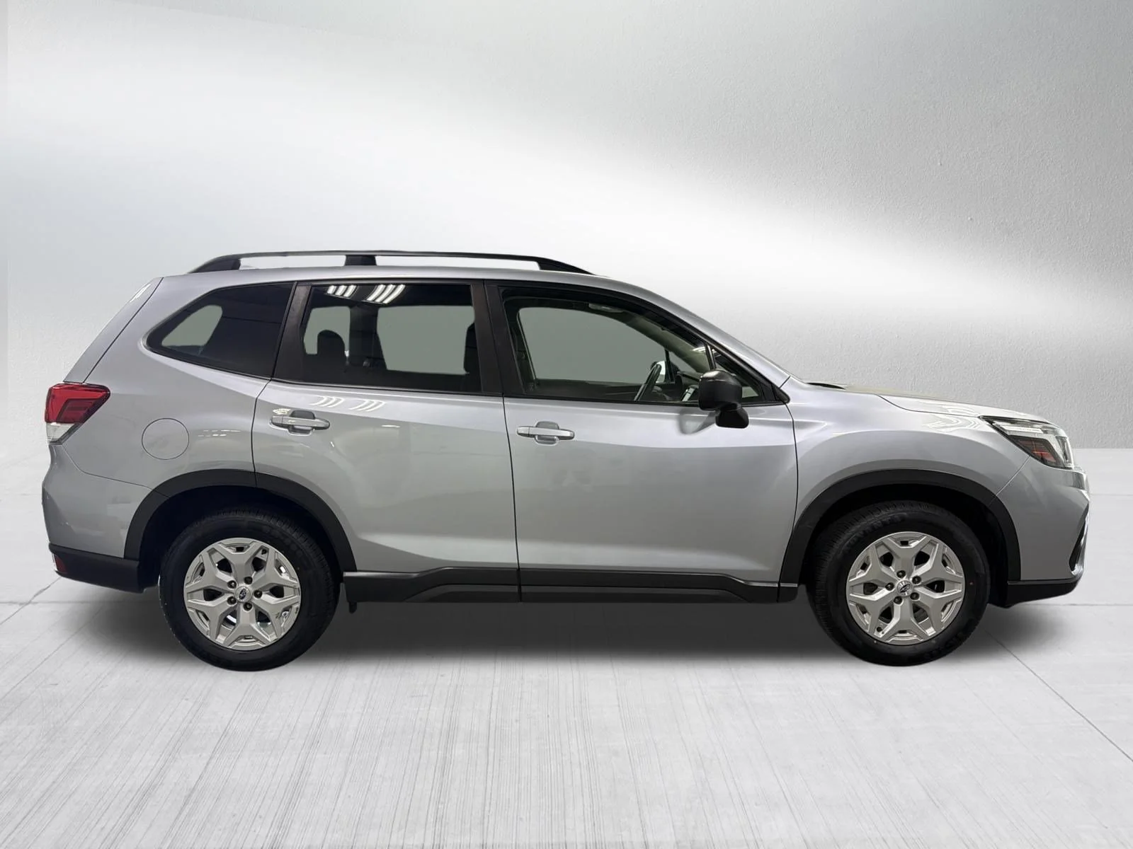 Used 2020 Ice Silver Metallic Subaru  image 8
