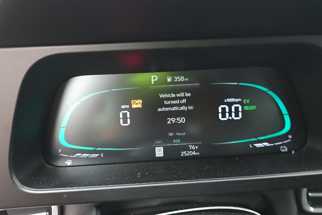 Certified Used 2025 Red Hyundai Blue image 6