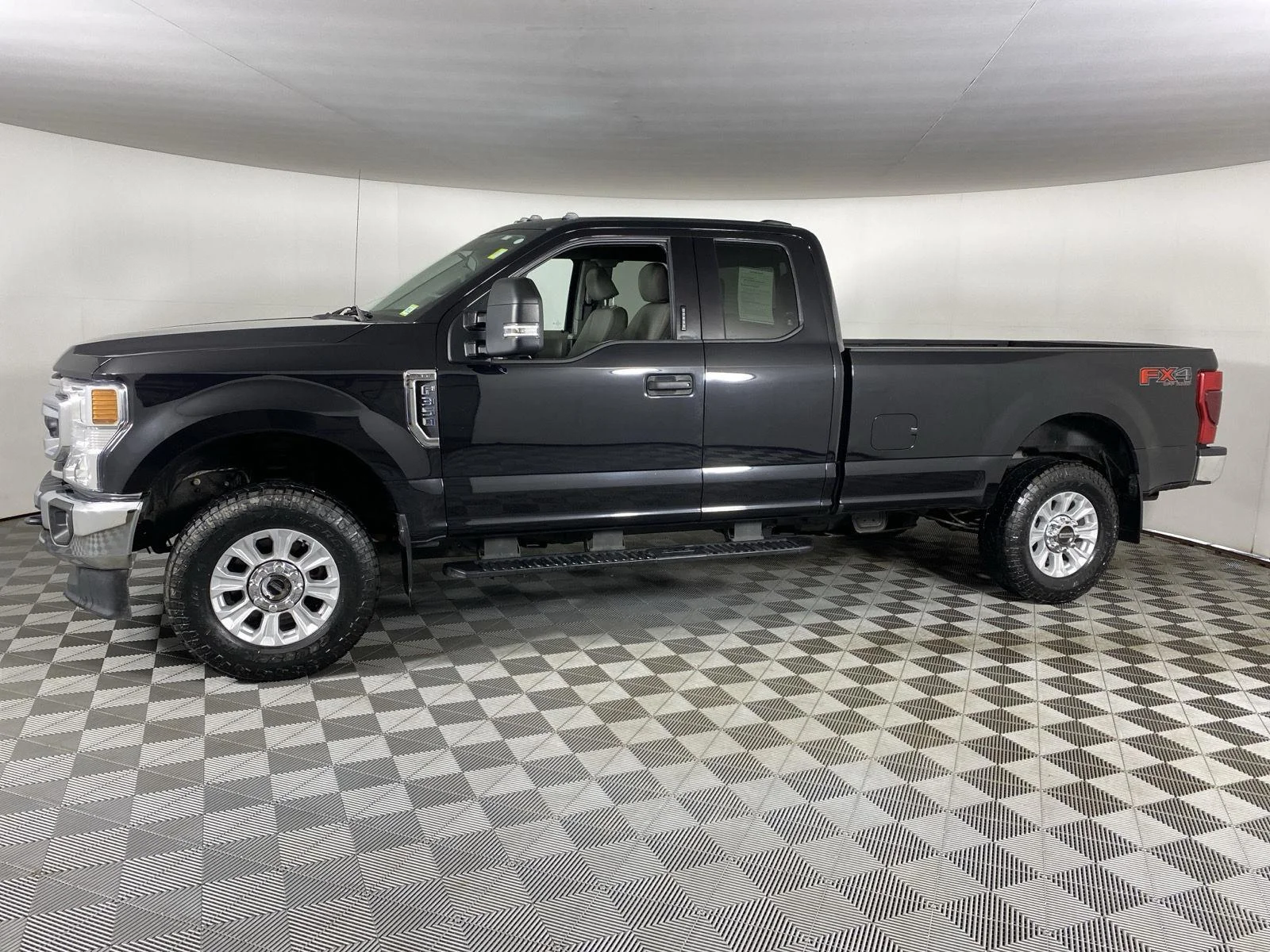 Used 2021 Agate Black Ford XLT image 7