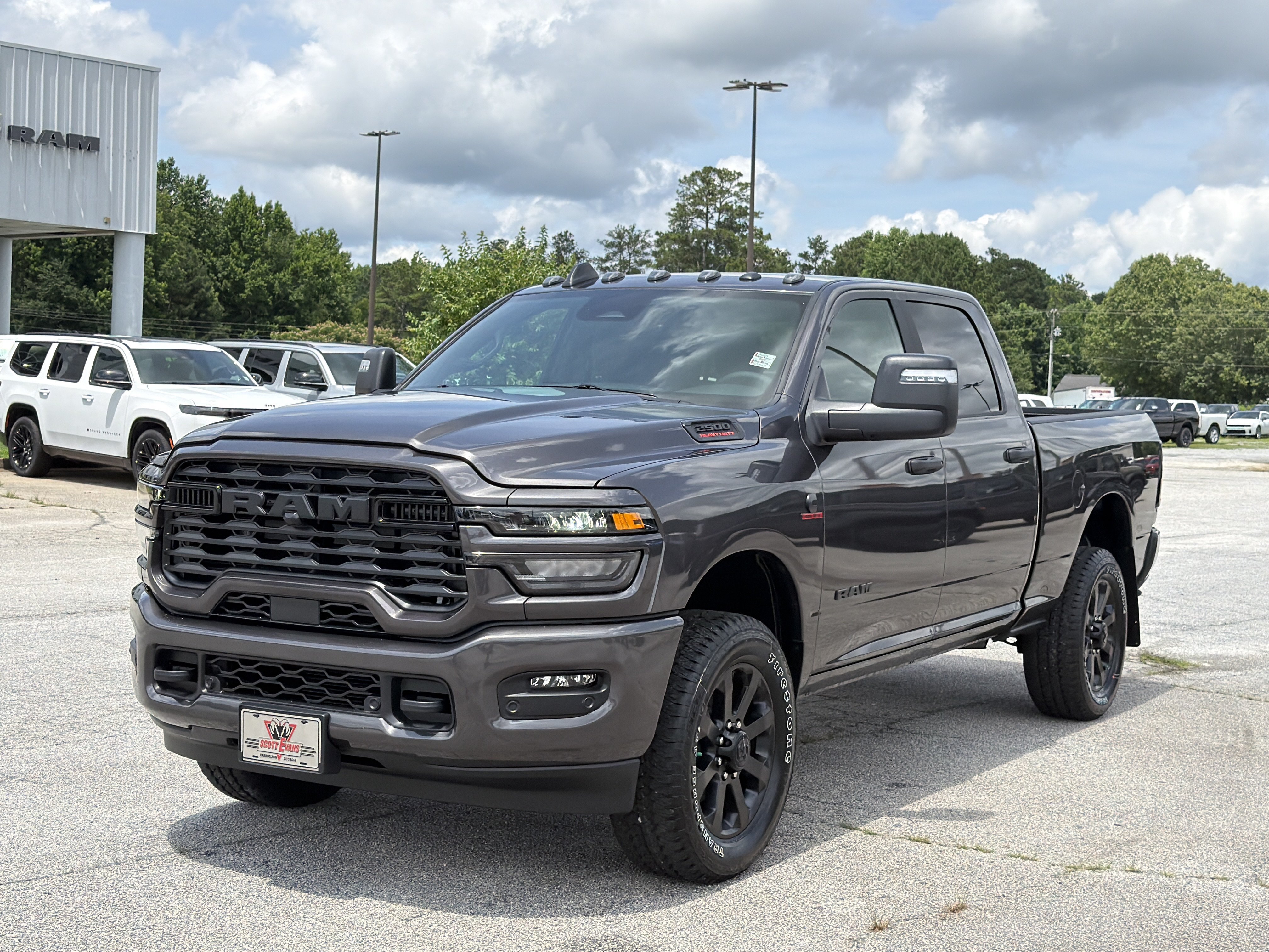 New 2026 Granite Crystal Metallic Clear-Coat Exterior Paint RAM Big Horn image 4