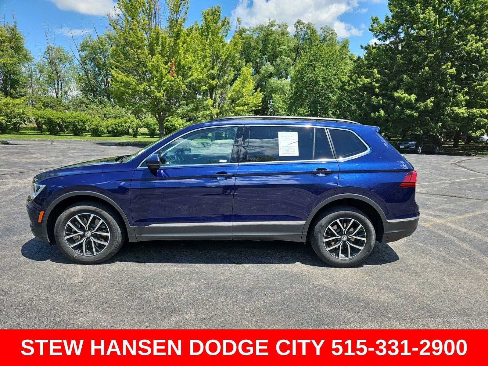 2021 Volkswagen Tiguan 2.0T SE 4Motion's photo