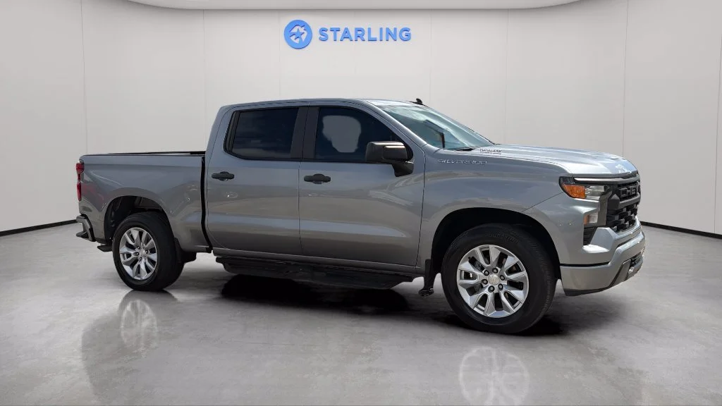 2025 Chevrolet Silverado 1500 Custom - Photo 12