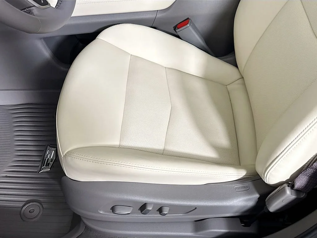 2025 Cadillac XT5 Premium Luxury - Photo 20