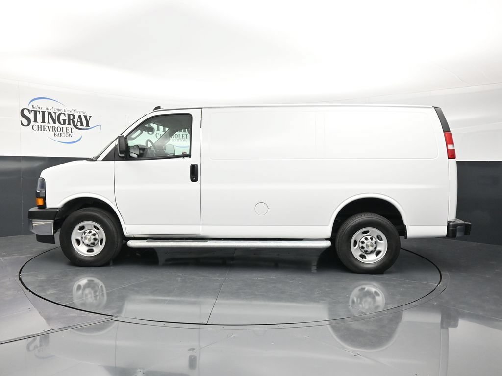 Used 2024 Summit White Chevrolet WT image 5