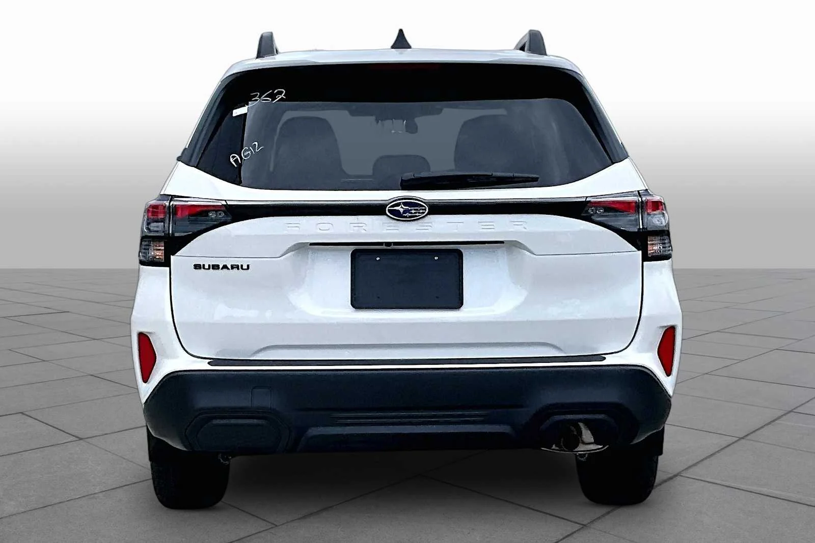 New 2026 Crystal White Pearl Subaru Premium image 4