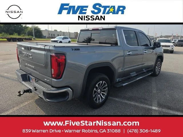 Used 2019 Gray GMC SLT image 4