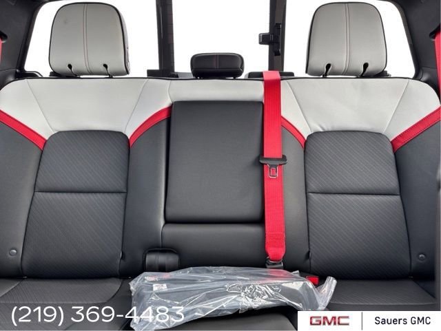 2026 GMC Canyon AT4X - Photo 12