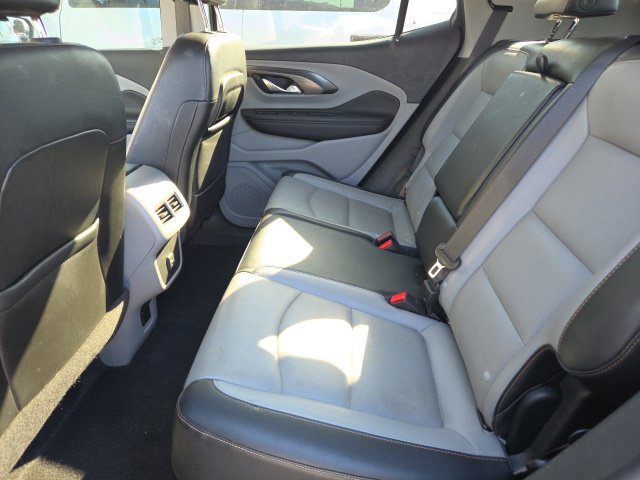 Used 2020 Black GMC SLT image 3