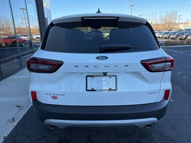 New 2026 Oxford White Ford Active® image 4