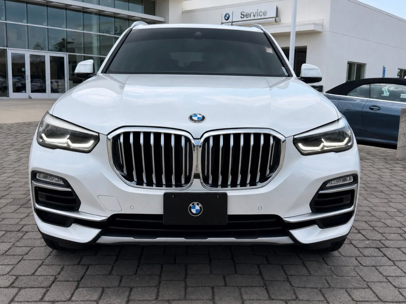 Used 2019 Mineral White Metallic BMW xDrive40i image 6