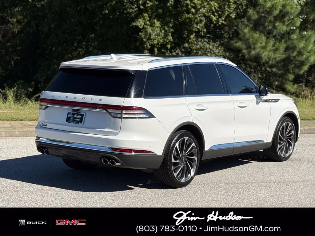 Used 2020 White Lincoln Reserve image 15