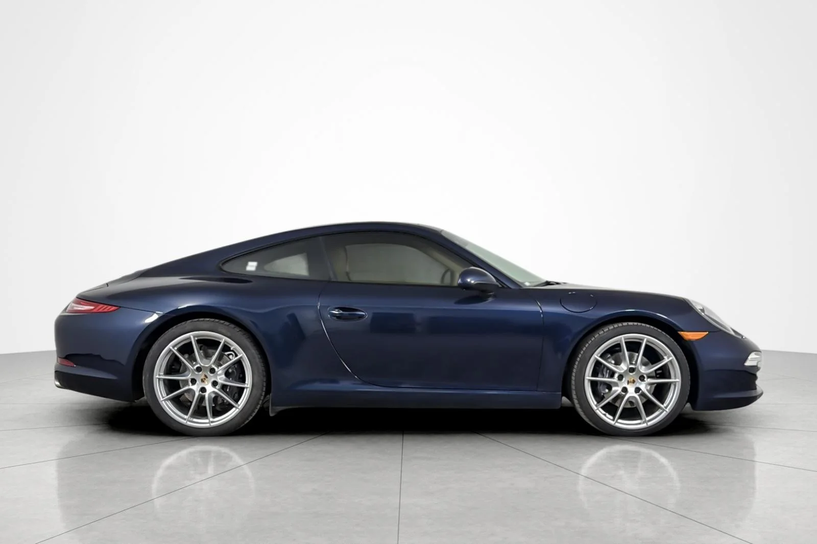 Used 2014 Dark Blue Metallic Porsche 2dr Cpe Carrera image 6