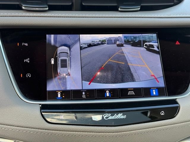 Used 2023 Silver Metallic Cadillac Premium Luxury image 20