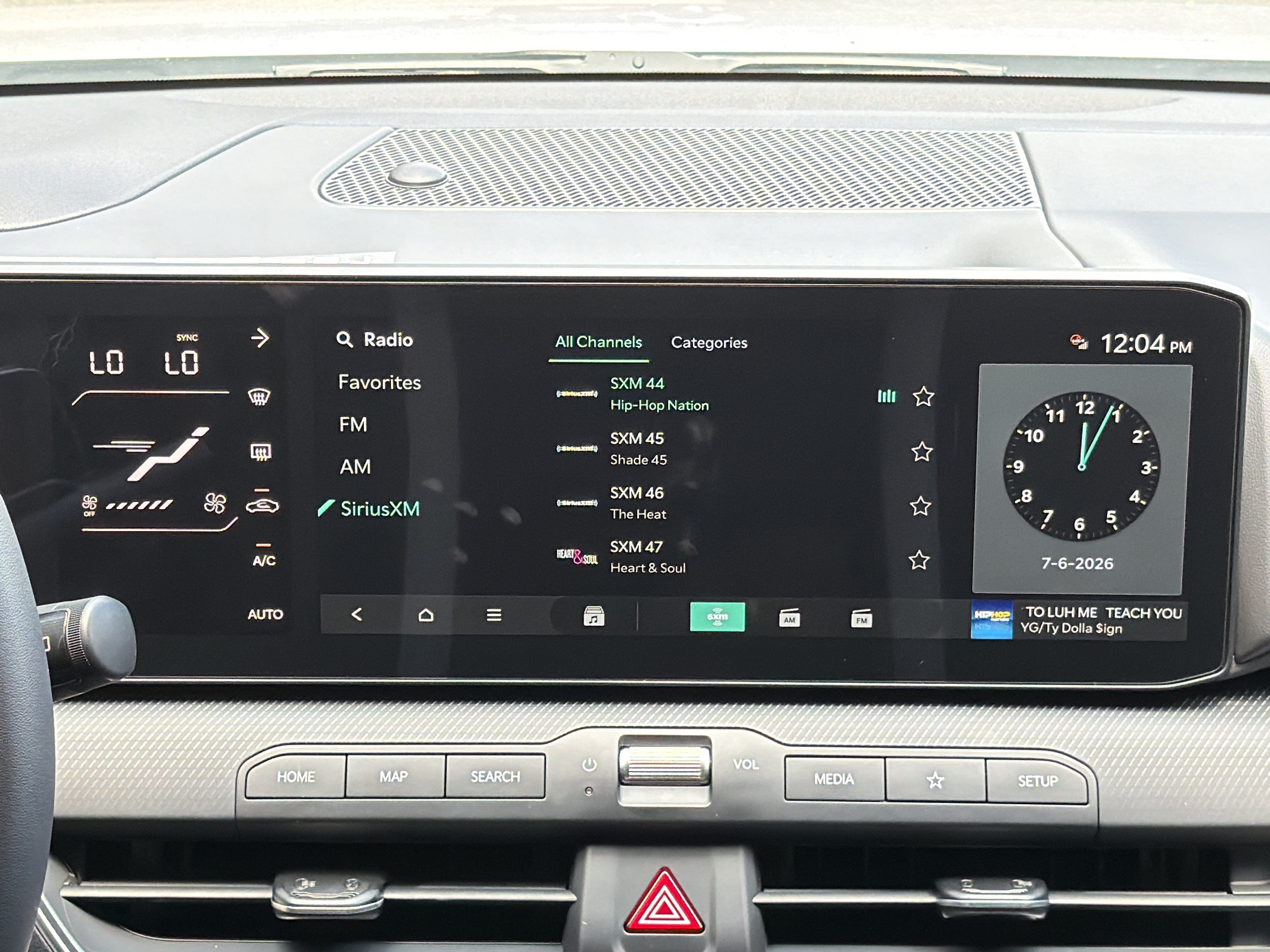 New 2026 Snow White Pearl Kia GT-Line image 5