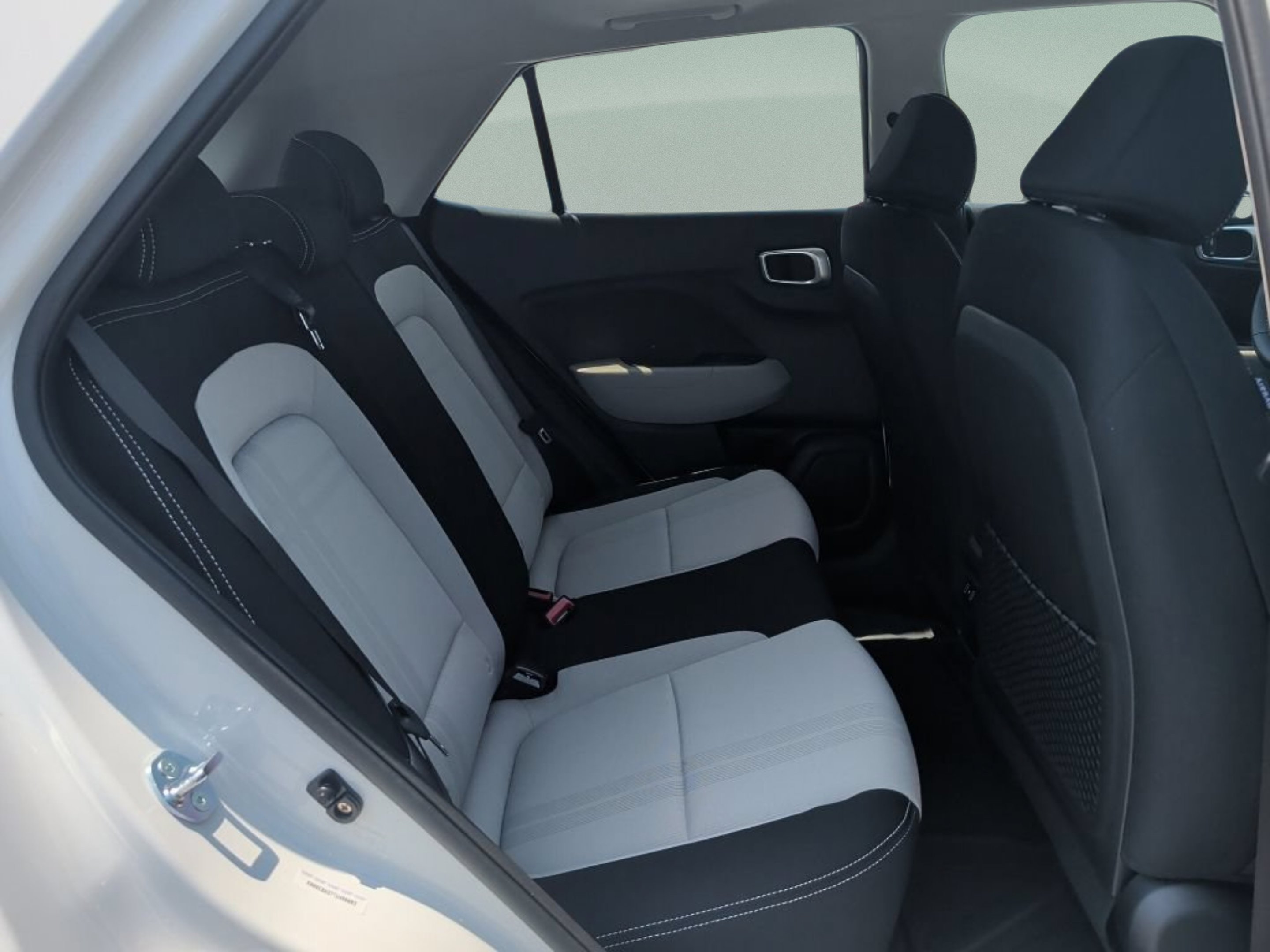 New 2026 Lunar White Hyundai SEL image 37