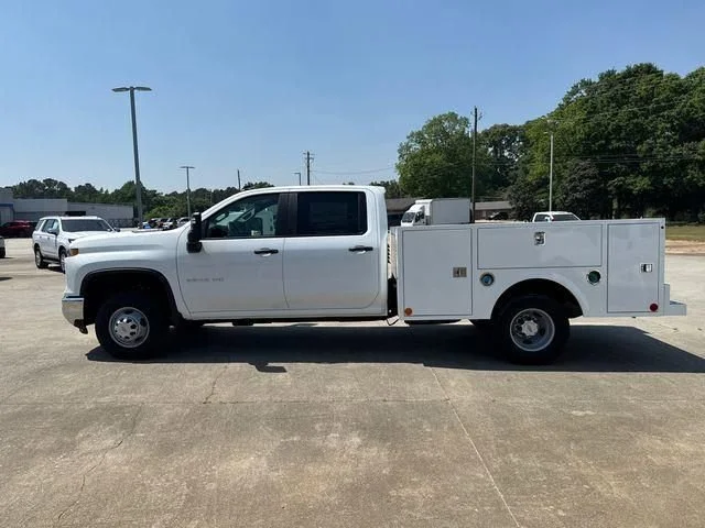 2026 Chevrolet Silverado 3500 HD Work Truck - Photo 10