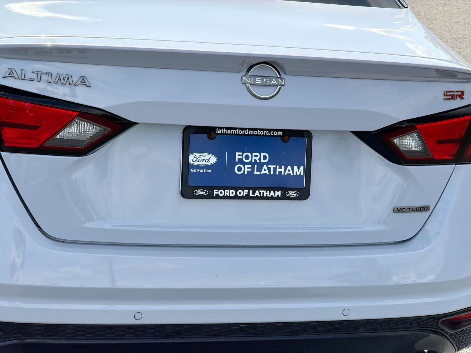 Certified Used 2023 Gray Sky Pearl Nissan 2.0 SR image 13