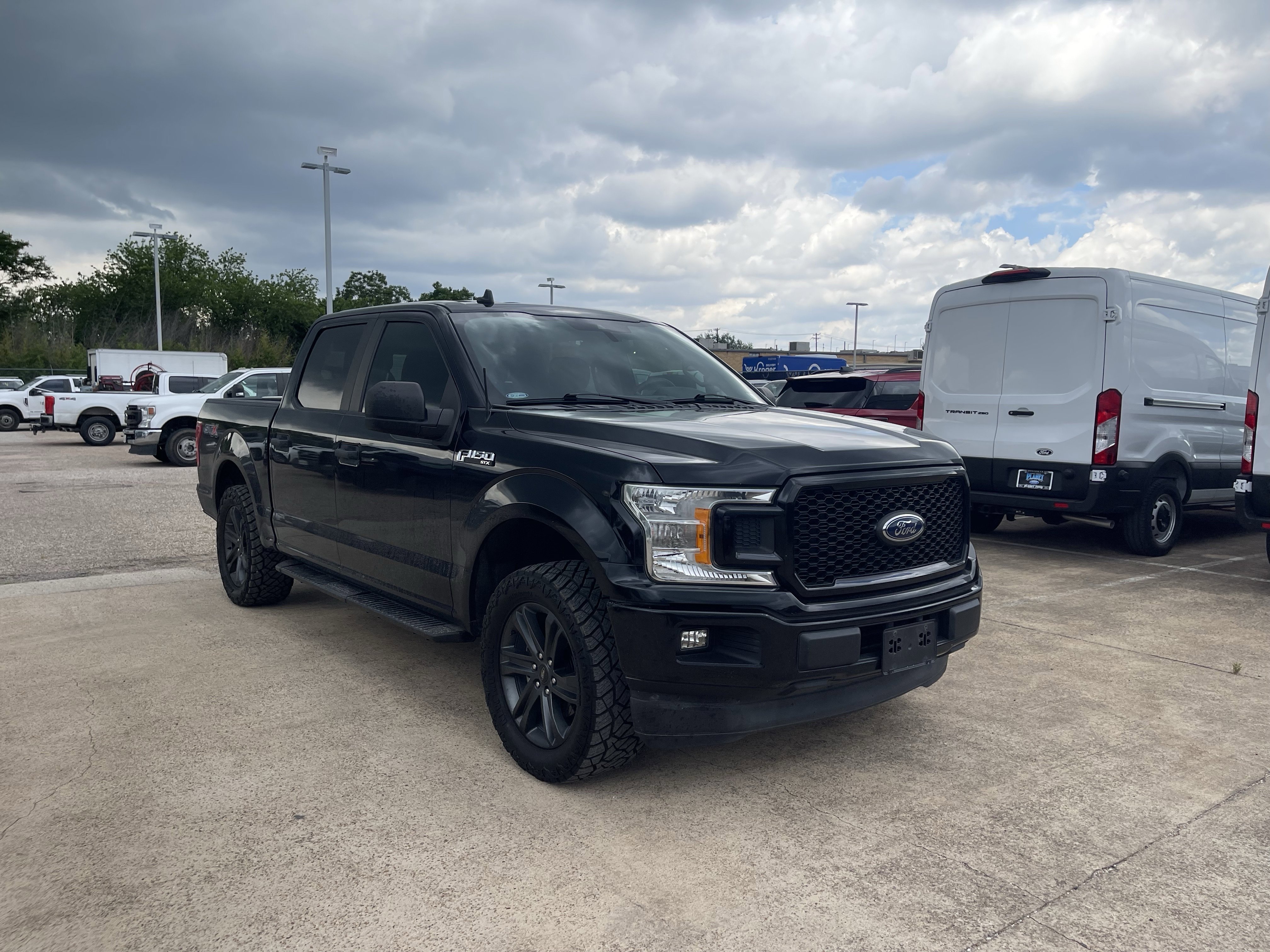 Used 2020 Black Metallic Ford XL image 2