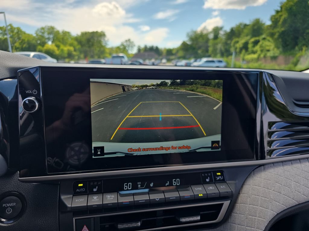 Certified Used 2025 Beige Toyota XLE image 28