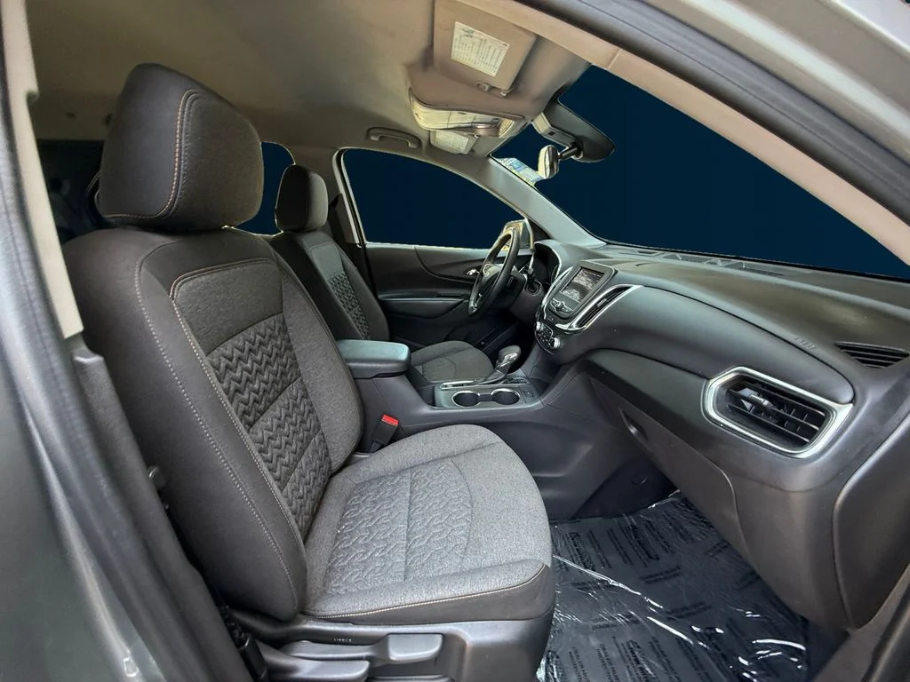 Used 2024 Gray Chevrolet LT image 17