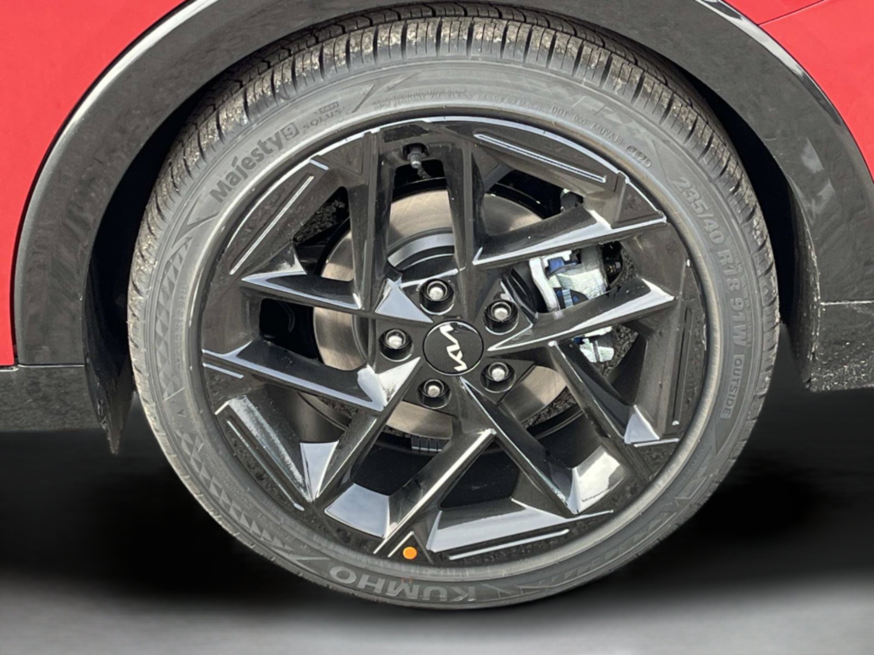 New 2025 Currant Red Kia GT-Line Turbo image 36