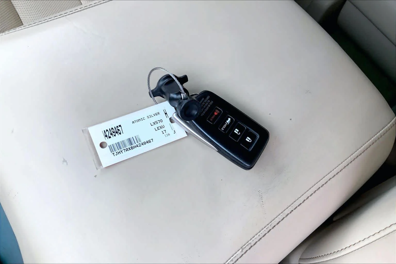 Used 2017 Atomic Silver Lexus  image 14