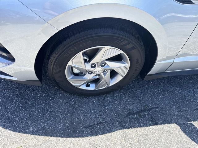 2025 Hyundai Sonata SE - Photo 11