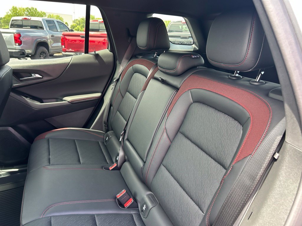 2027 Chevrolet Equinox RS - Photo 40