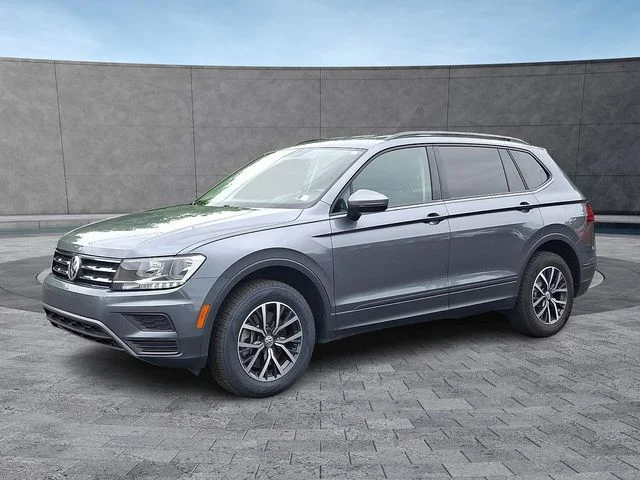 Used 2021 Gray Volkswagen 2.0T S image 5