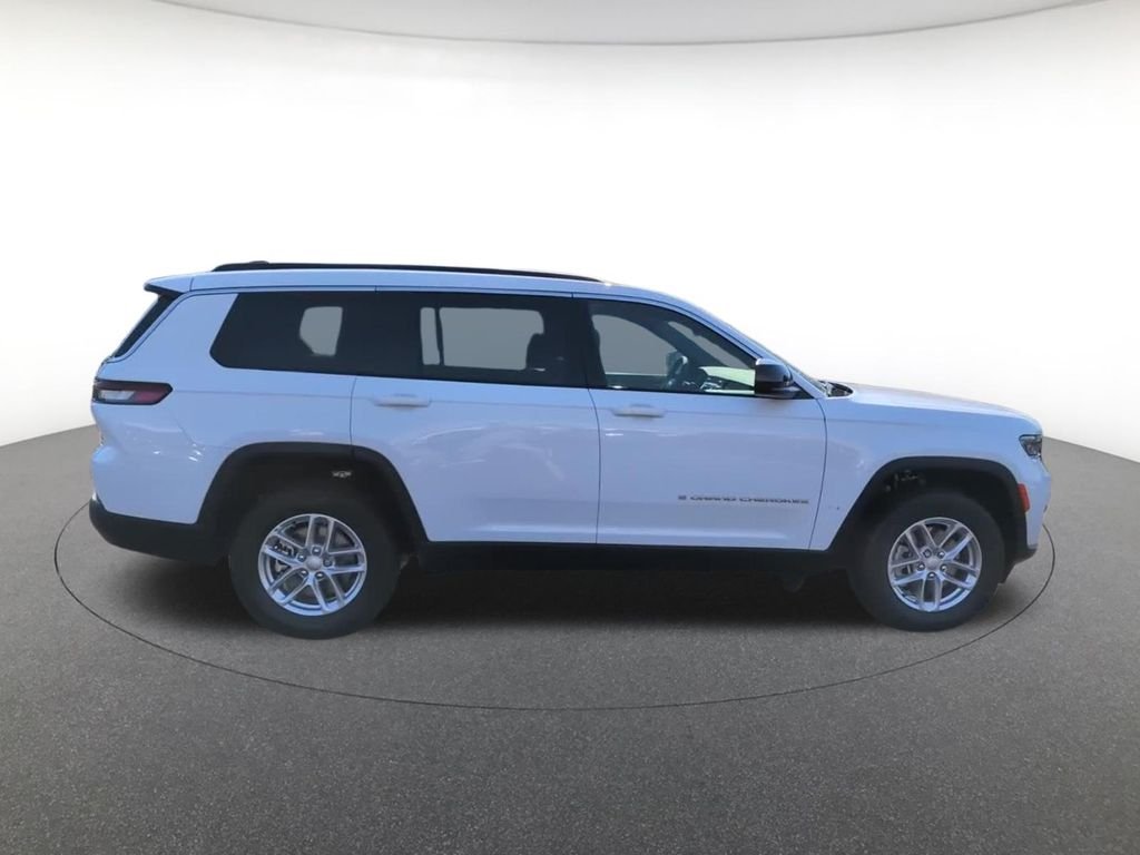 New 2026 Bright White Clearcoat Jeep Laredo X image 3