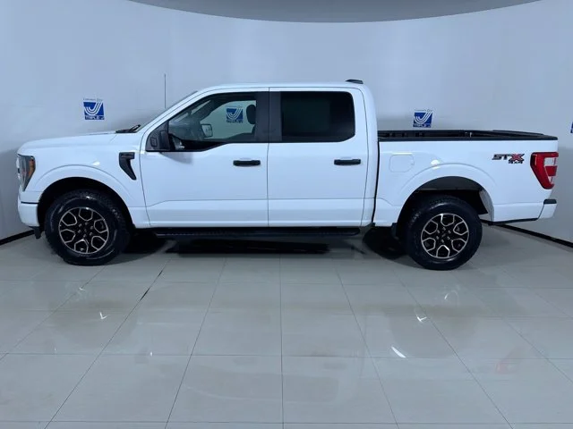 Used 2023 OXFORD WHITE Ford XL SuperCrew STX Package image 5