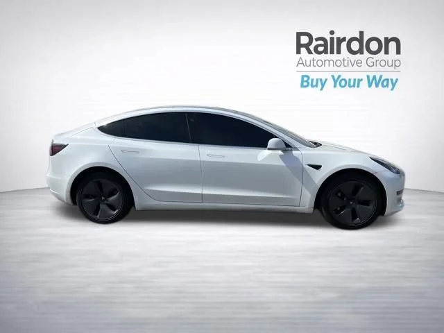 Used 2020 Pearl White Multi-Coat Tesla Standard Range image 8