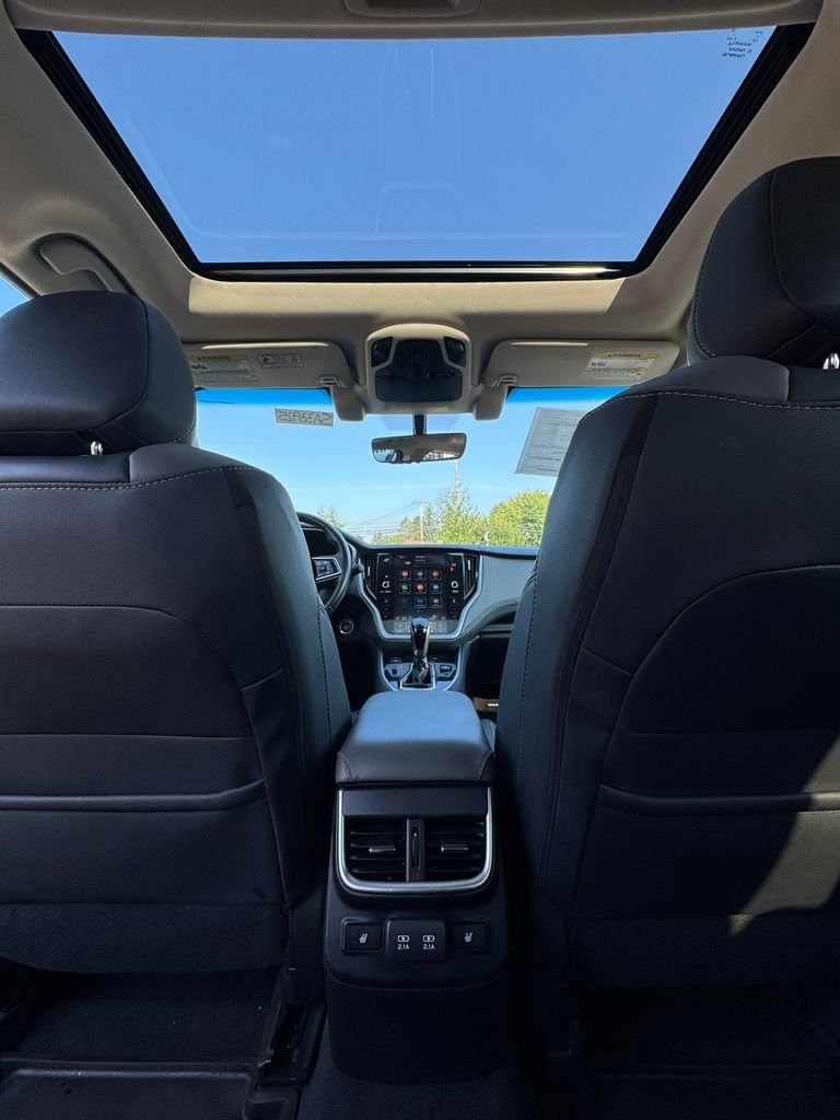 Used 2020 Ice Silver Metallic Subaru Onyx Edition XT image 28